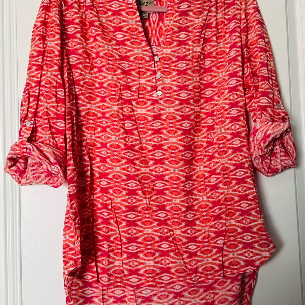 Como Vintage Red and White Patterned Blouse